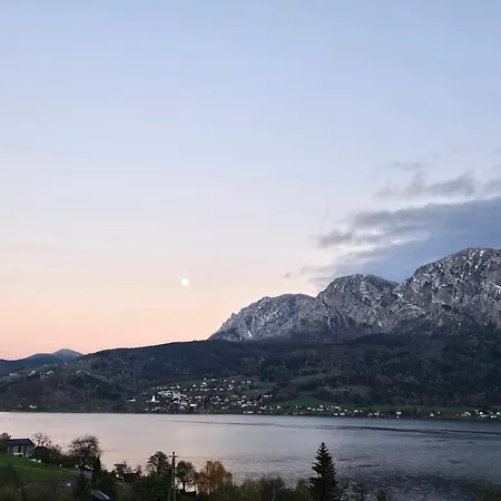 Sonnhof Attersee בית הארחה