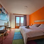 Sonnhof Attersee 招待所 阿特湖畔翁特拉赫